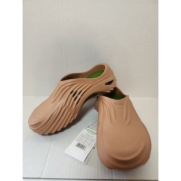 Crocs Echo Wave Clog Almond 210521-2CC Unisex Mens 6/Womens 8 Brand New - Picture 1 of 7
